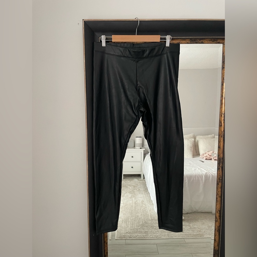 Express Black Leather Leggings - Picture 2 of 3